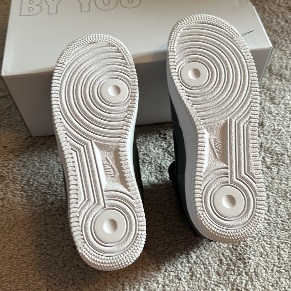 Nike Air high tops - Picture 6 of 7